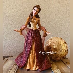 Limited Edition Princess Belle Winter Rose Special Disney Showcase Collection